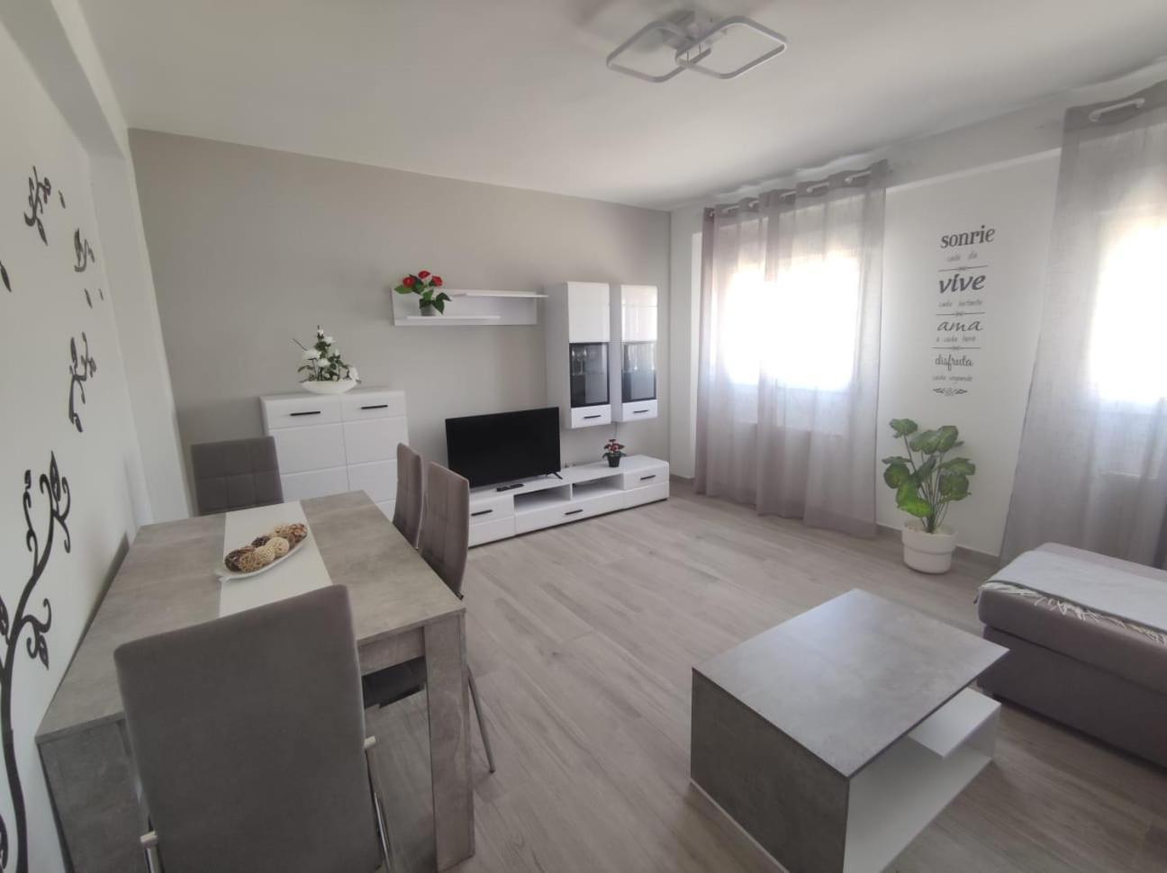 Apartamento Con Jacuzzi El Rincon De Las Delicias Saragossa Exterior foto